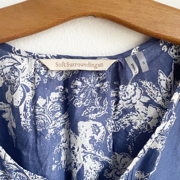 Soft Surroundings Blue Floral Tunic Pleated Front Bead Button Detail Size Small - Picture 2 of 5